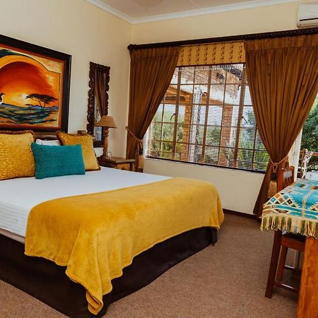 Boubou Bed And Breakfast Rustenburg Eksteriør bilde